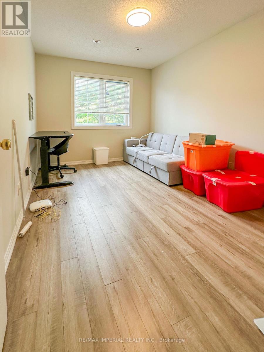 #3 - 16 Cox Boulevard, Markham, Ontario  L3R 4G4 - Photo 12 - N13083010