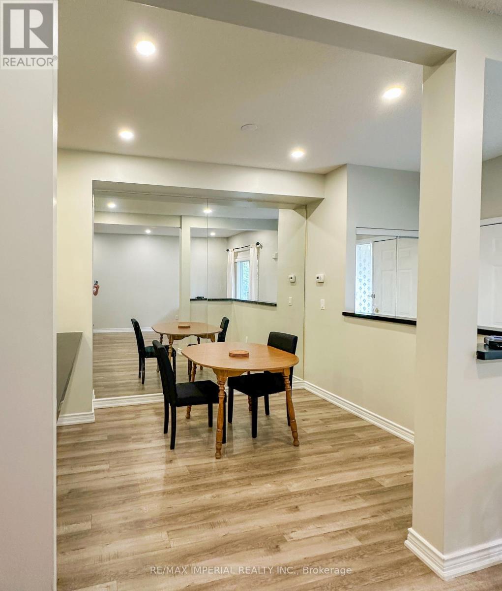 #3 - 16 Cox Boulevard, Markham, Ontario  L3R 4G4 - Photo 4 - N13083010