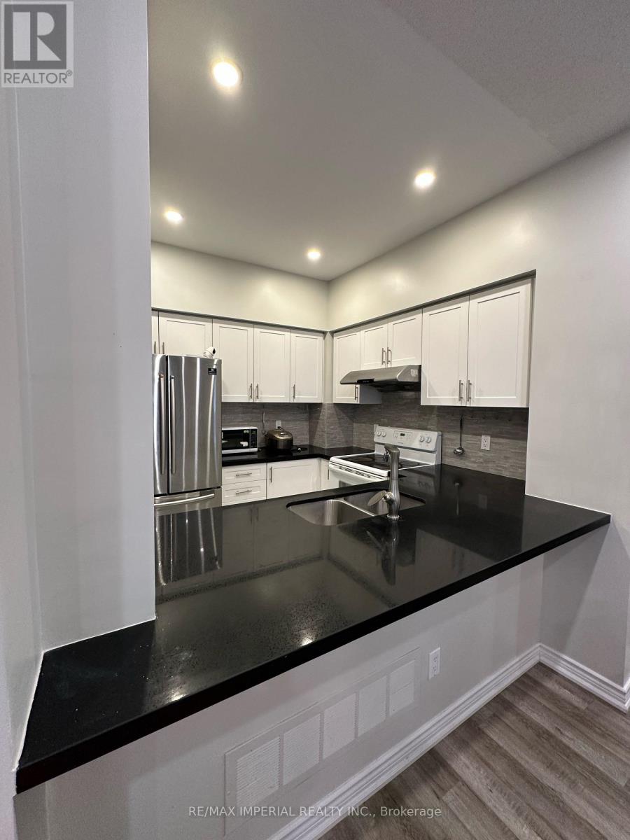 #3 - 16 Cox Boulevard, Markham, Ontario  L3R 4G4 - Photo 5 - N13083010