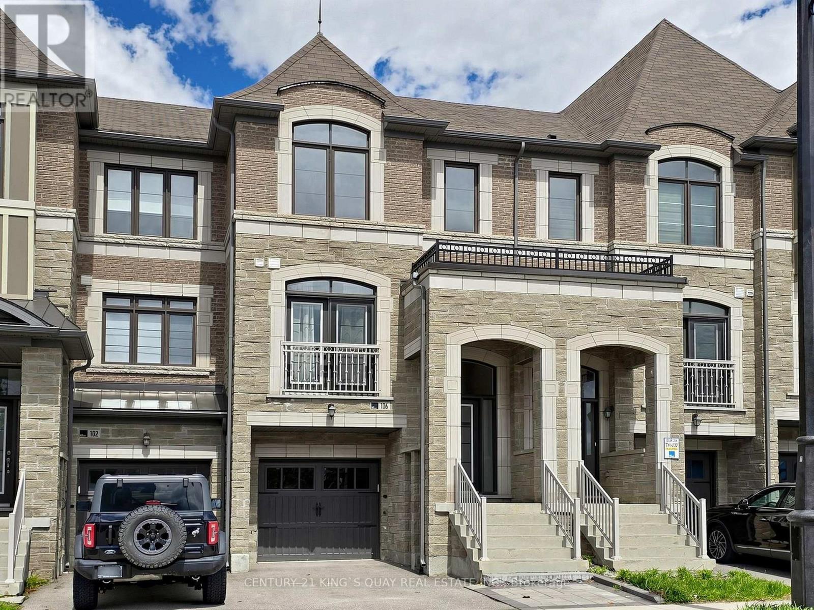 106 SANDWELL STREET, Vaughan, Ontario