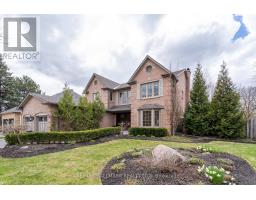 29 PETCH CRESCENT, Aurora, Ontario