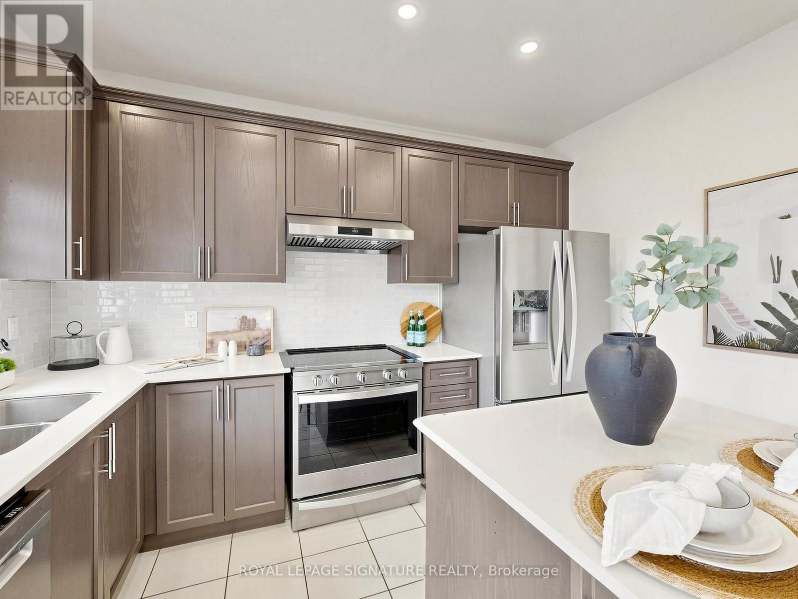 8 Clear Spring Avenue, Georgina, Ontario  L4P 0H7 - Photo 17 - N13083370