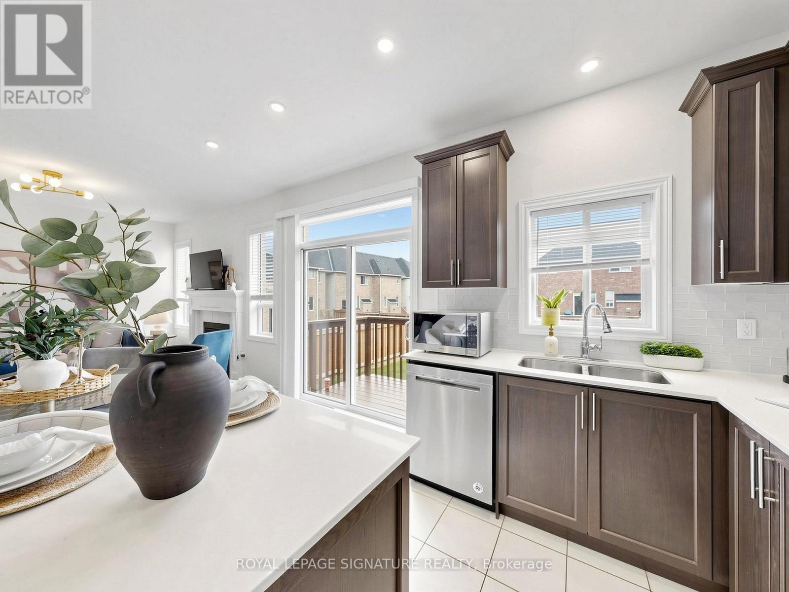 8 Clear Spring Avenue, Georgina, Ontario  L4P 0H7 - Photo 20 - N13083370
