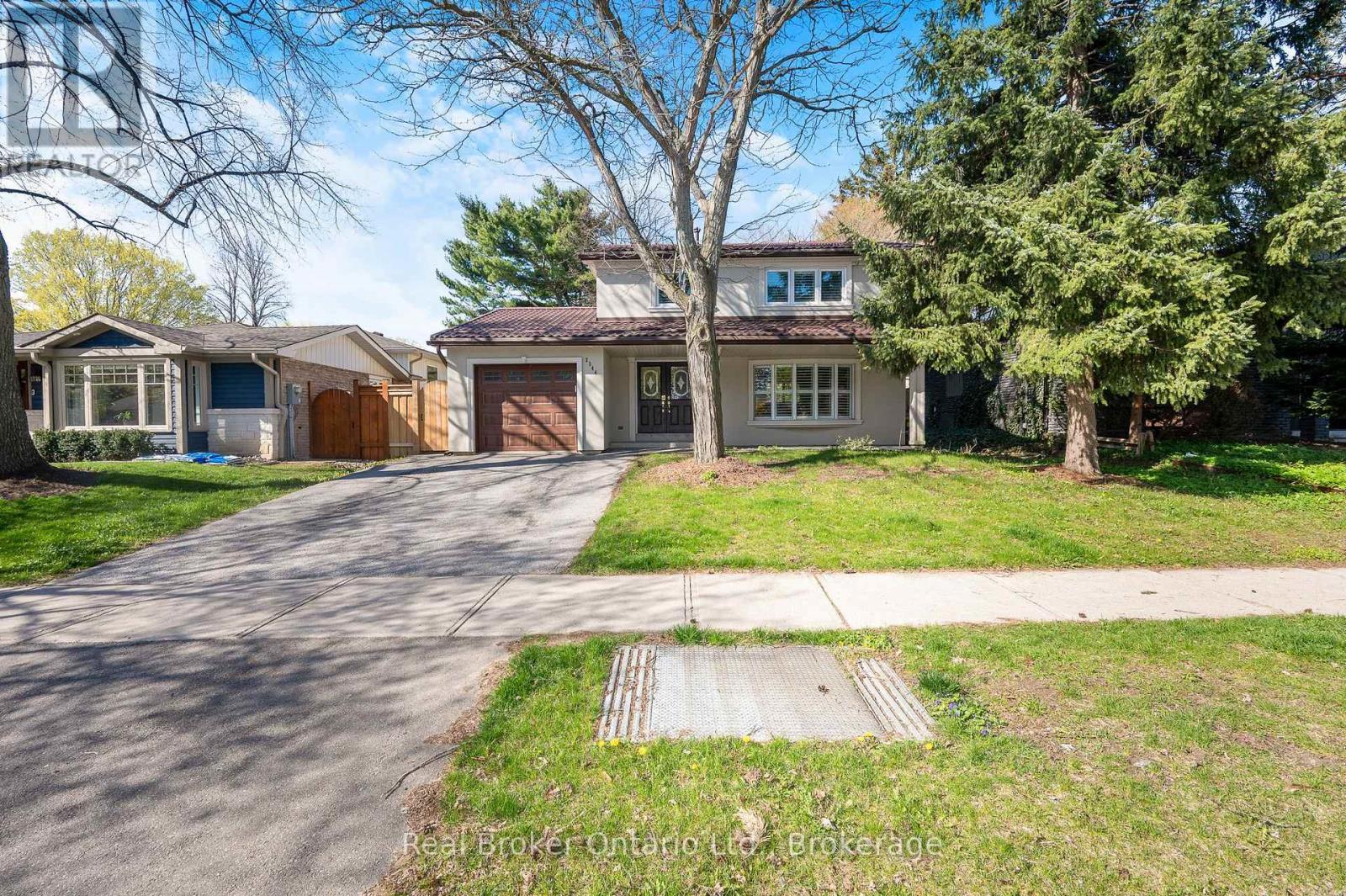2344 Devon Road, Oakville, Ontario  L6J 5R5 - Photo 2 - W13078164