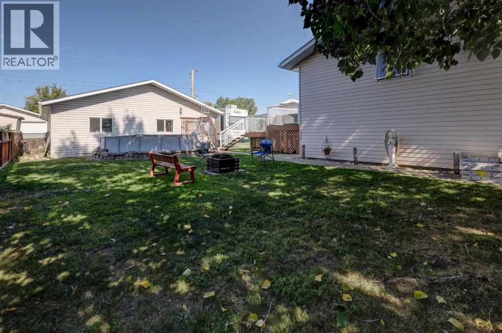 426 9 Street, Beiseker, Alberta  T0M 0G0 - Photo 38 - A2278164