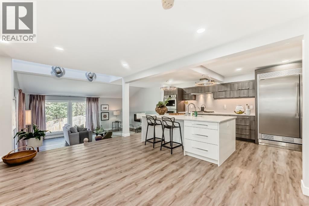22 Coach Manor Terrace SW, Calgary, Alberta  T3H 1C3 - Photo 18 - A2302330