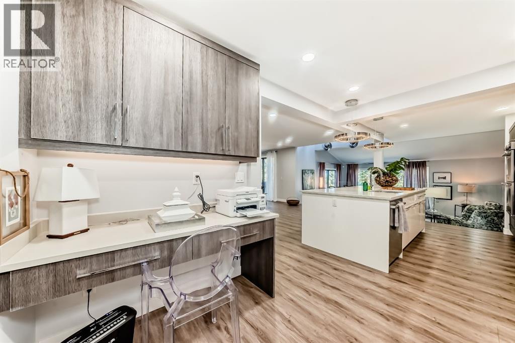 22 Coach Manor Terrace SW, Calgary, Alberta  T3H 1C3 - Photo 15 - A2302330