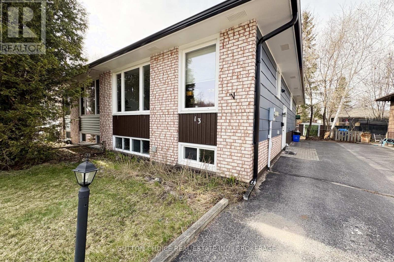 13 Rosedale Court, North Bay, Ontario  P1A 3W1 - Photo 2 - X13061544