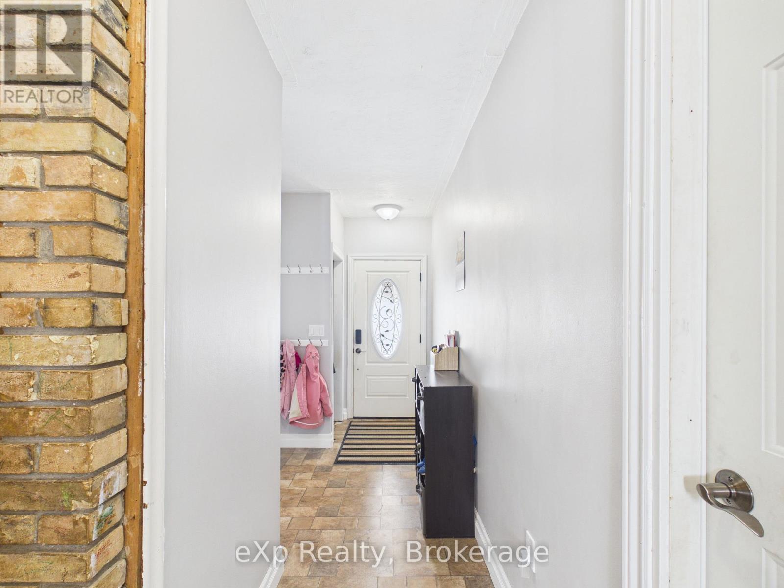 144 Cargill Road, Brockton, Ontario  N0G 1J0 - Photo 14 - X12869954