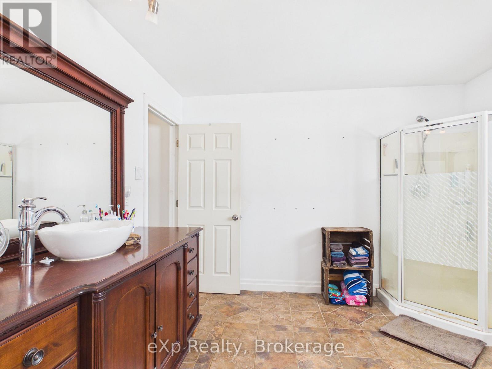 144 Cargill Road, Brockton, Ontario  N0G 1J0 - Photo 27 - X12869954