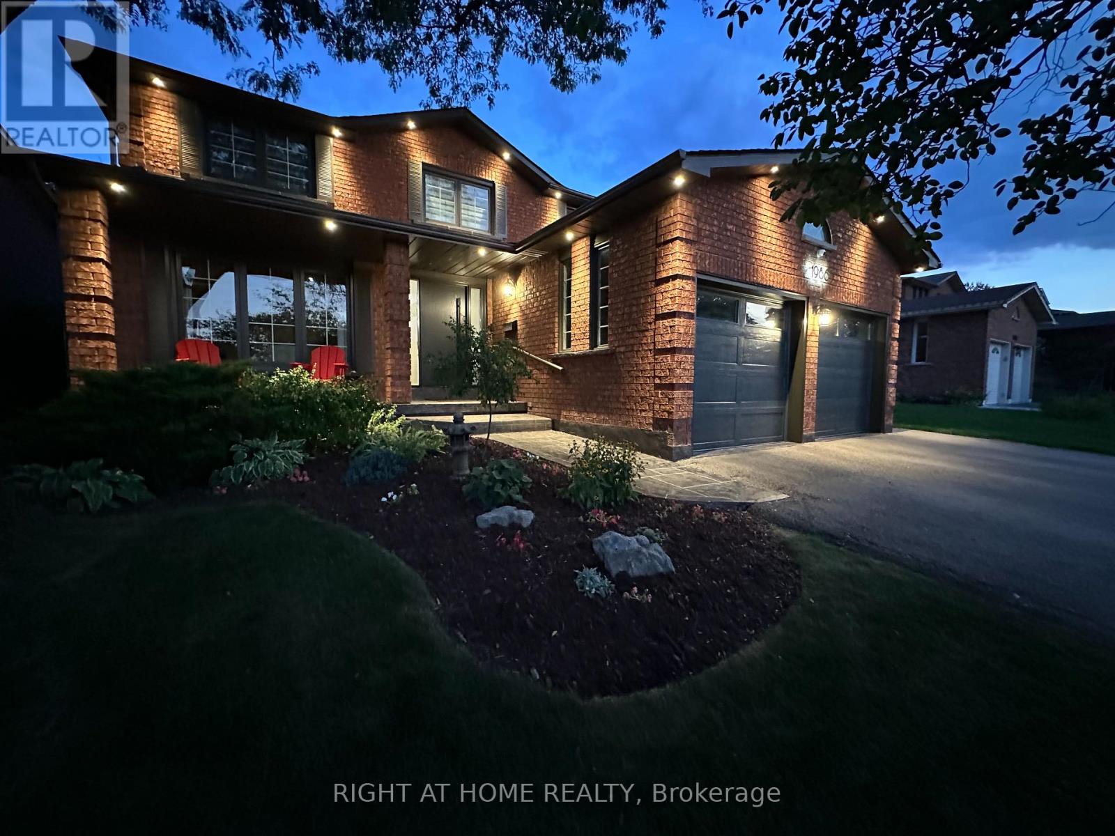 1986 Roy Ivor Crescent, Mississauga, Ontario  L5L 3N8 - Photo 4 - W13082948