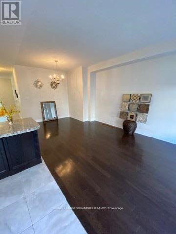 3041 Hibiscus Gardens, Oakville, Ontario  L6M 0Z1 - Photo 4 - W13082954