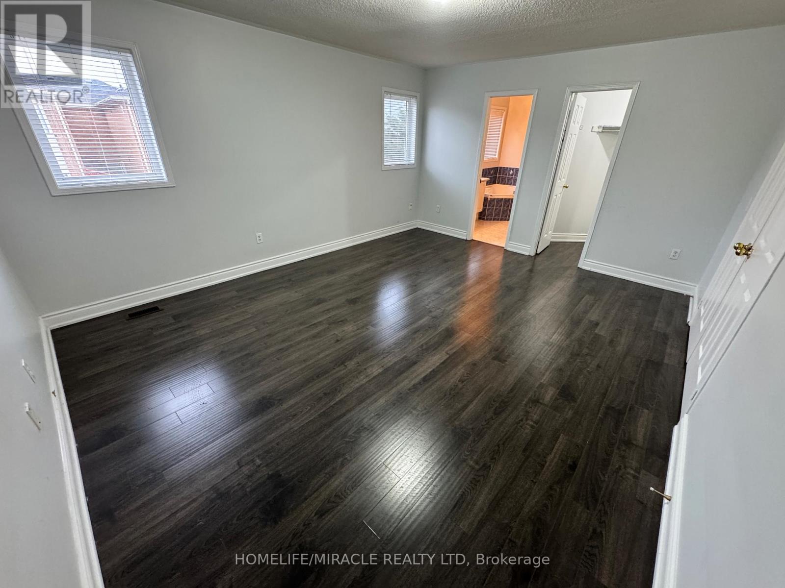 Upper - 28 Nautical Drive, Brampton, Ontario  L6R 2H1 - Photo 11 - W13082956