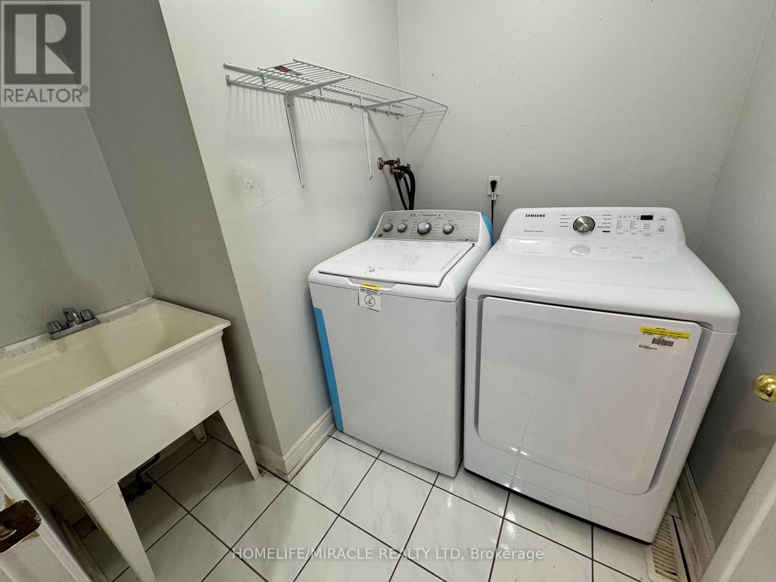 Upper - 28 Nautical Drive, Brampton, Ontario  L6R 2H1 - Photo 16 - W13082956