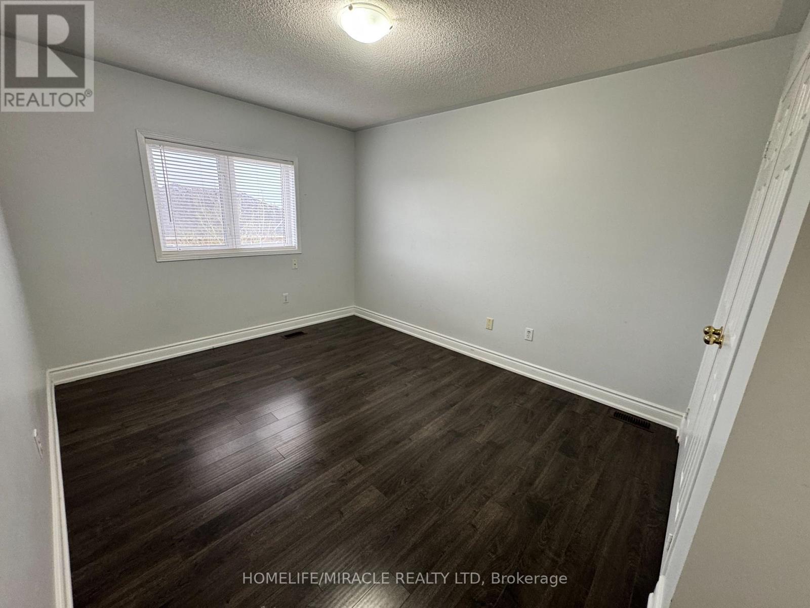 Upper - 28 Nautical Drive, Brampton, Ontario  L6R 2H1 - Photo 18 - W13082956