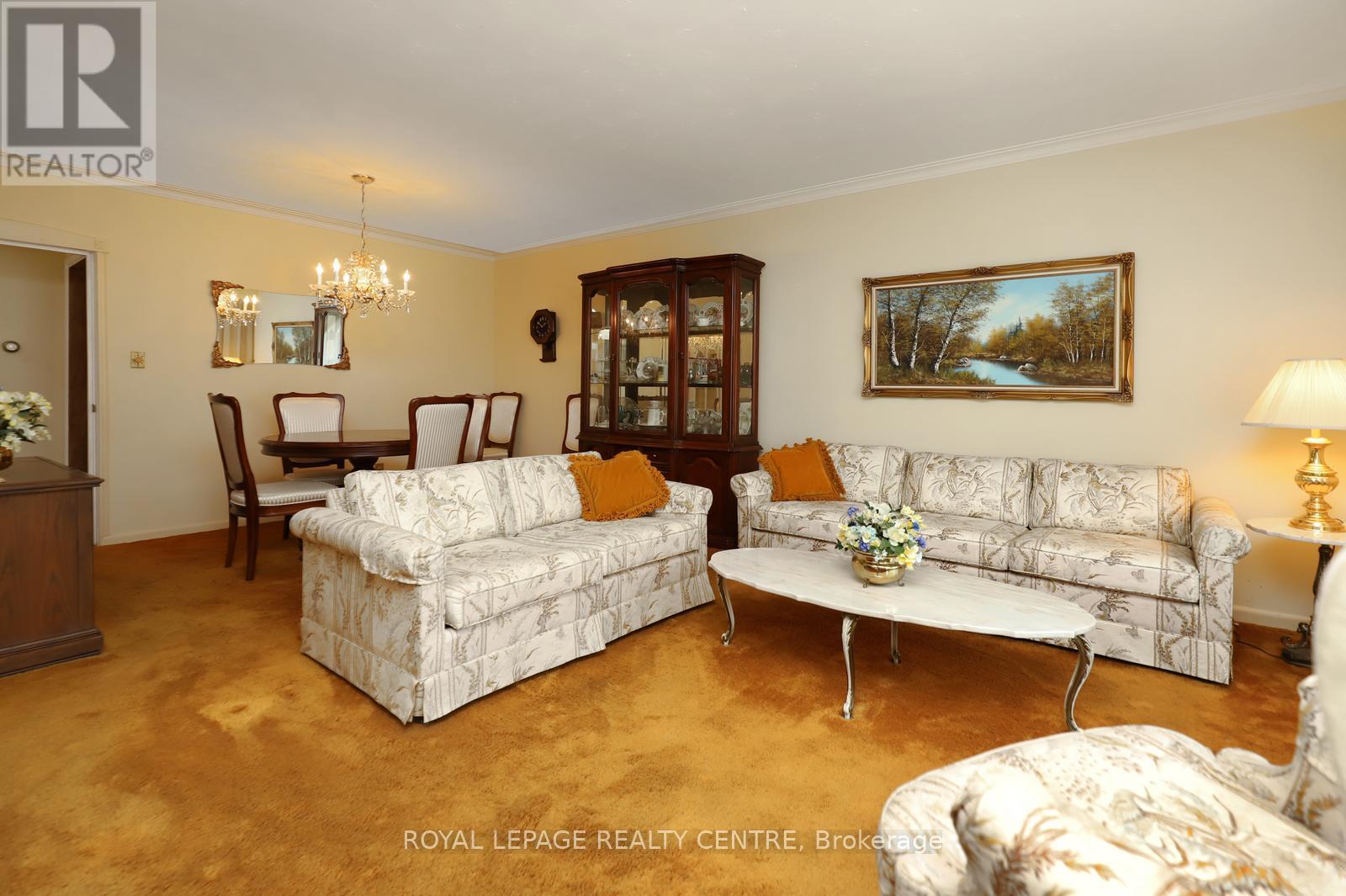 3556 The Credit Woodlands, Mississauga, Ontario  L5C 2K6 - Photo 10 - W13082974