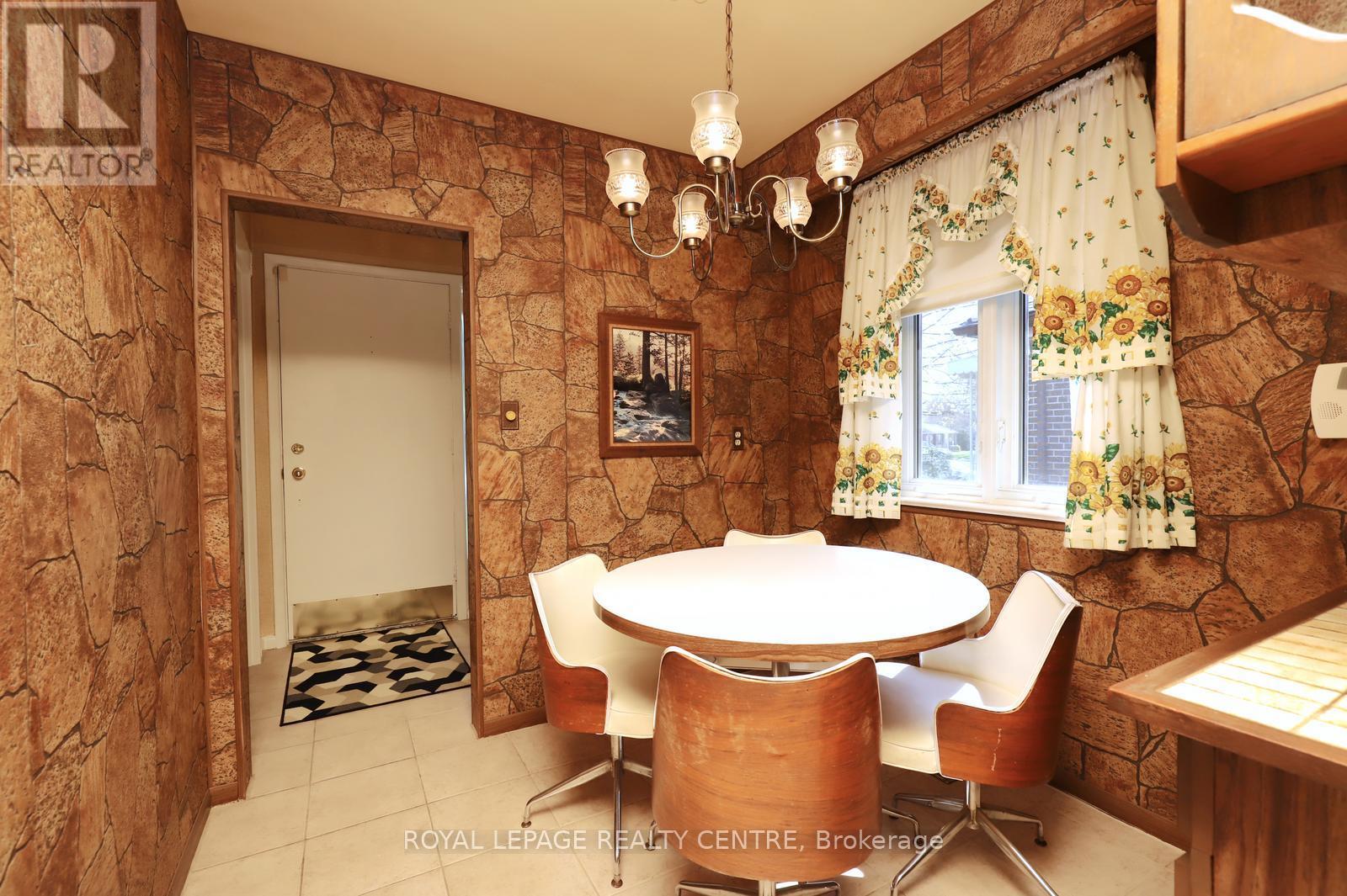 3556 The Credit Woodlands, Mississauga, Ontario  L5C 2K6 - Photo 15 - W13082974