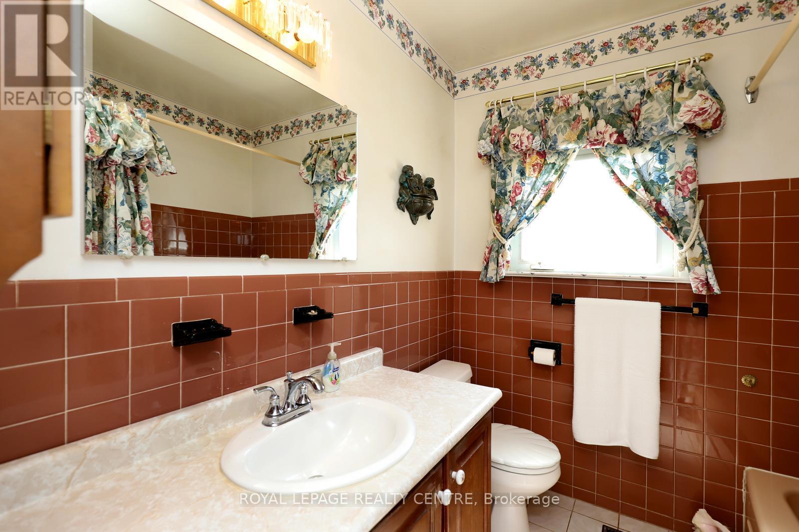 3556 The Credit Woodlands, Mississauga, Ontario  L5C 2K6 - Photo 24 - W13082974