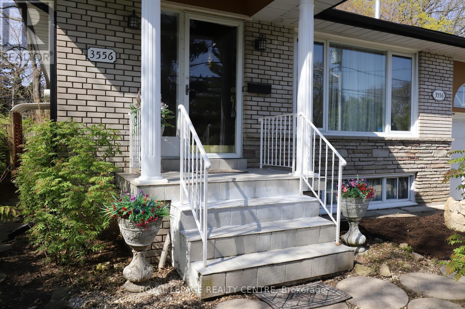 3556 The Credit Woodlands, Mississauga, Ontario  L5C 2K6 - Photo 7 - W13082974