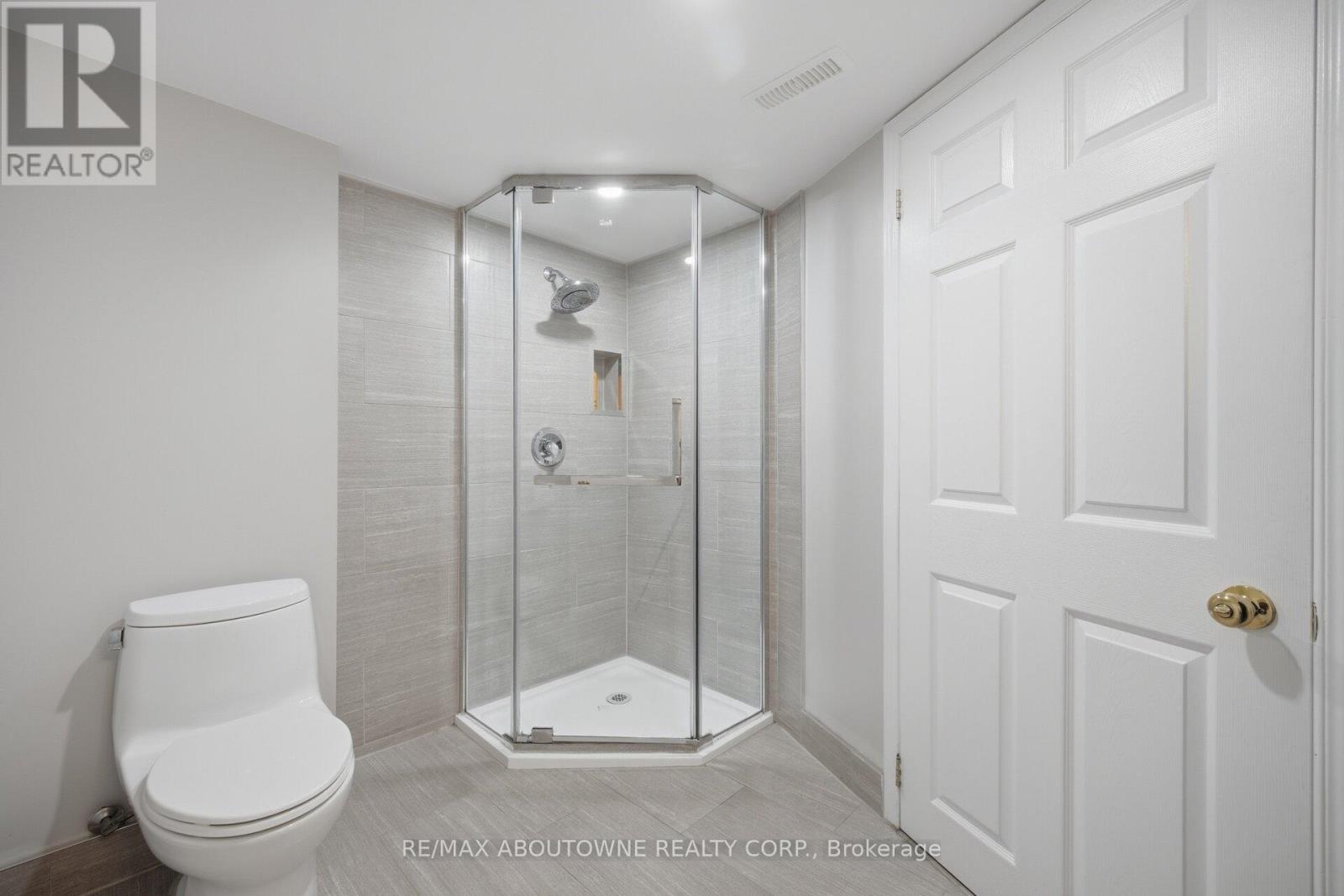 44 Banington Crescent, Brampton, Ontario  L7A 1G4 - Photo 41 - W13082990