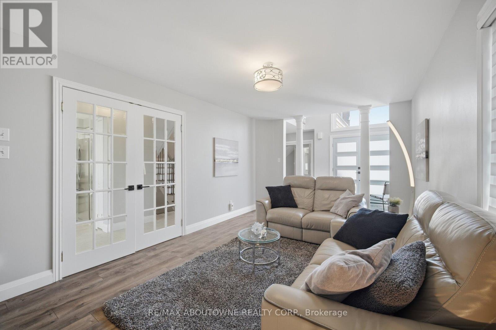 44 Banington Crescent, Brampton, Ontario  L7A 1G4 - Photo 7 - W13082990