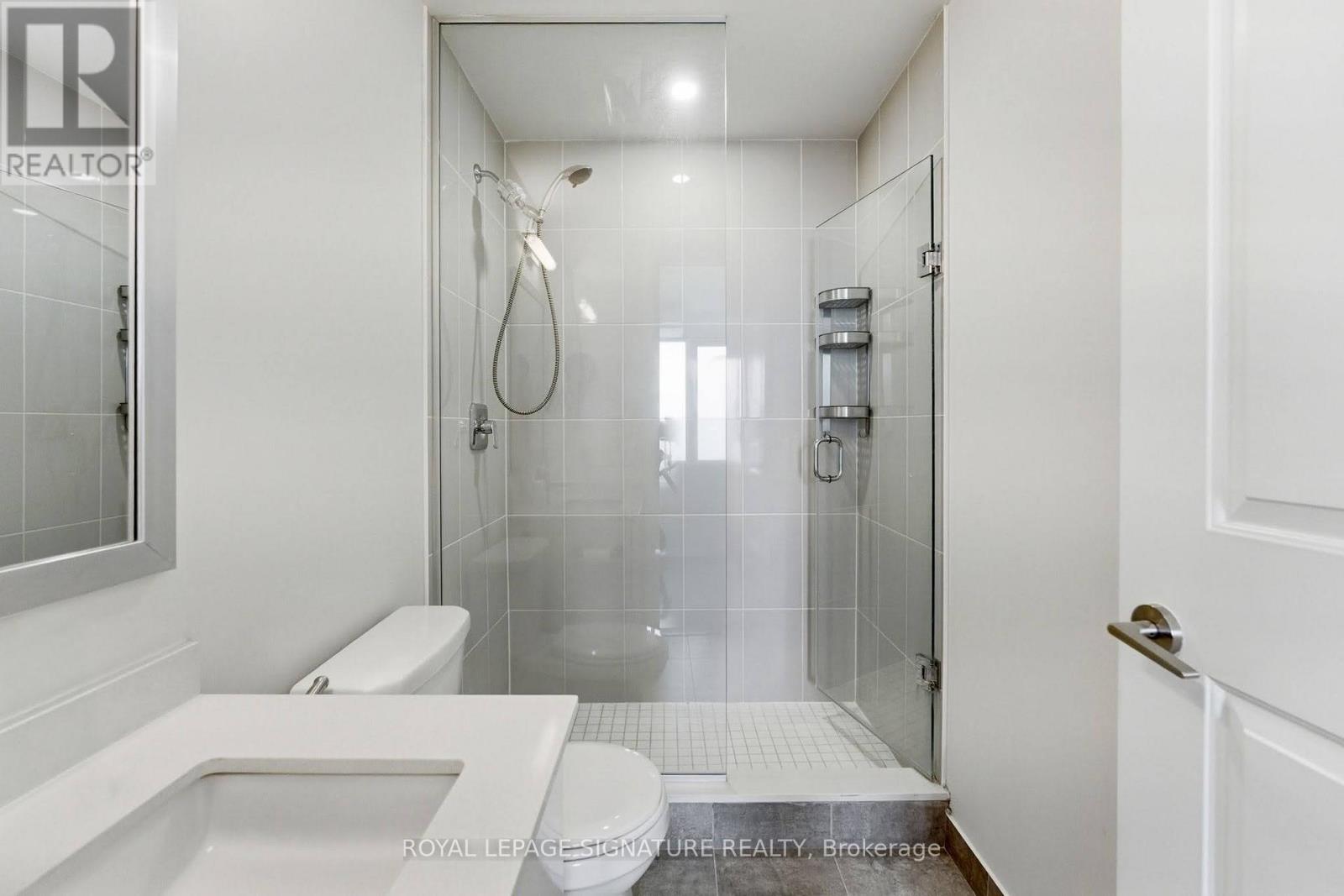 2415 - 35 Watergarden Drive, Mississauga, Ontario  L5R 0G8 - Photo 12 - W13083020