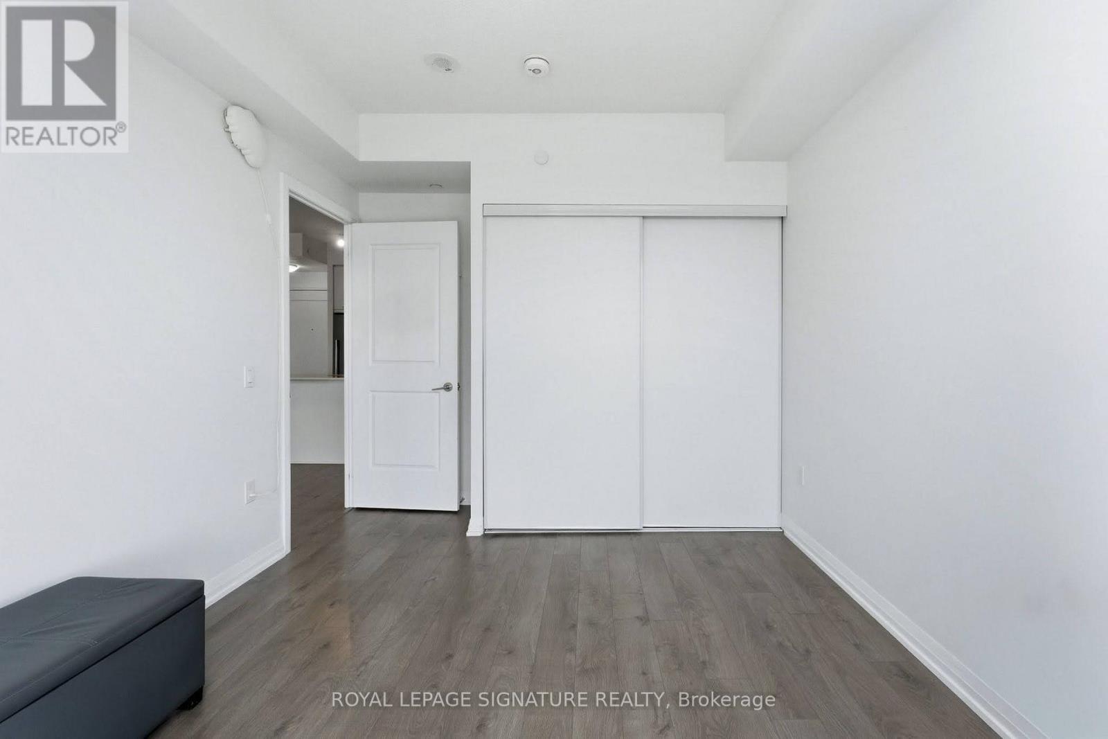 2415 - 35 Watergarden Drive, Mississauga, Ontario  L5R 0G8 - Photo 15 - W13083020