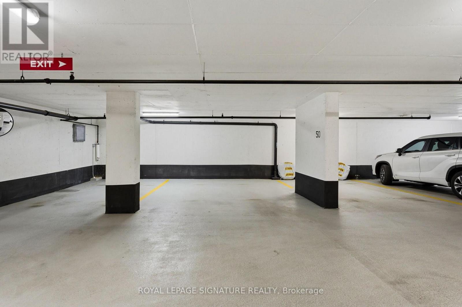 2415 - 35 Watergarden Drive, Mississauga, Ontario  L5R 0G8 - Photo 24 - W13083020