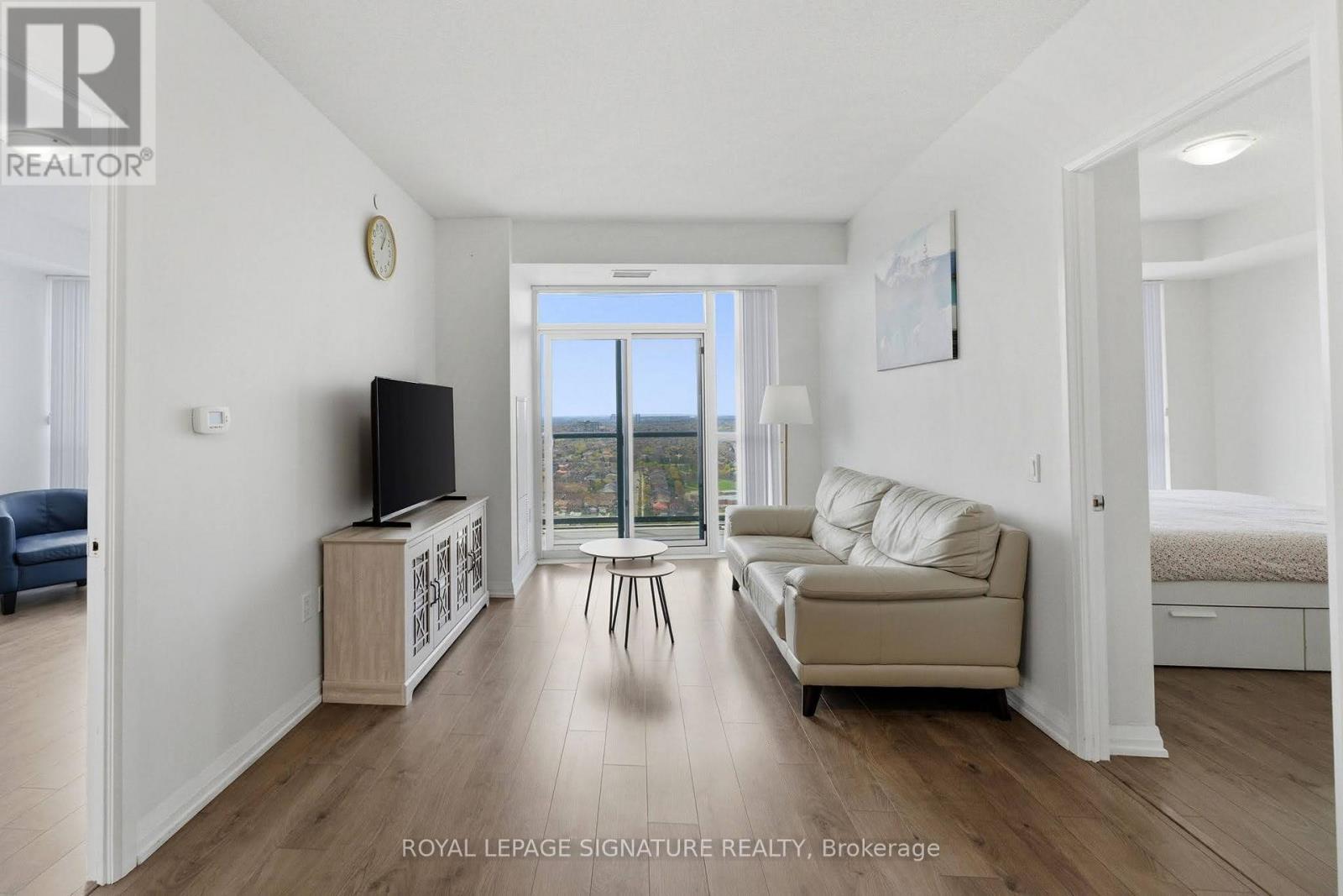 2415 - 35 Watergarden Drive, Mississauga, Ontario  L5R 0G8 - Photo 3 - W13083020
