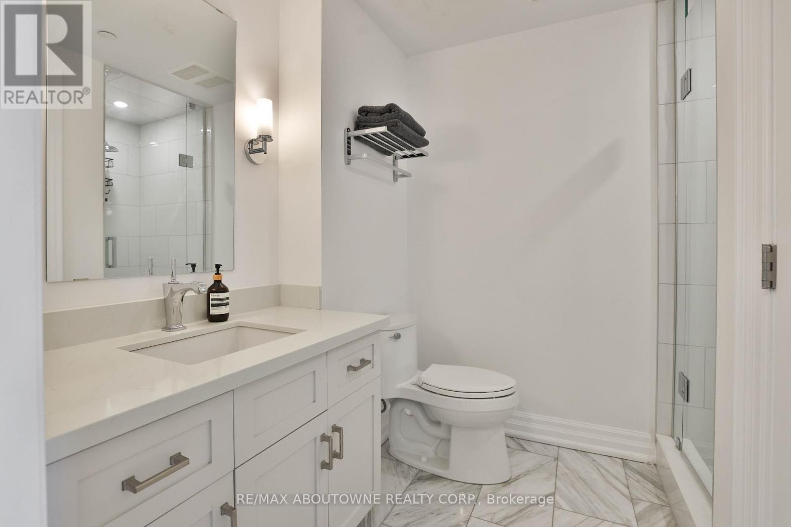 304 - 2060 Lakeshore Road, Burlington, Ontario  L7R 0G2 - Photo 24 - W13083024