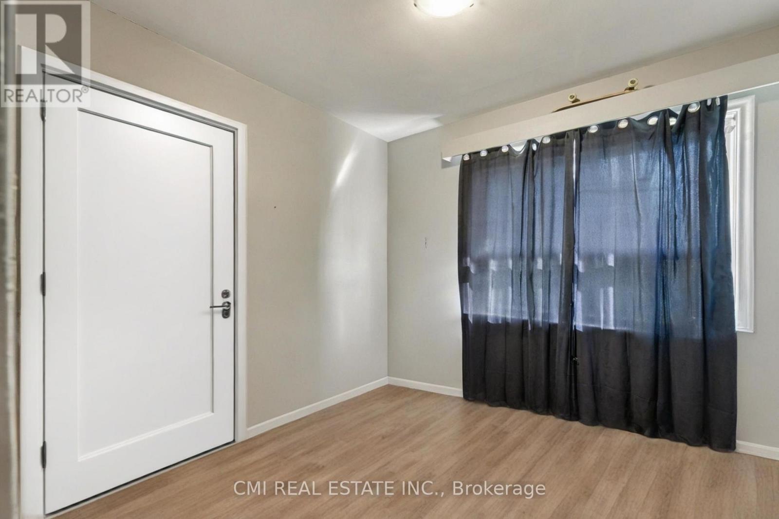 2610 Islington Avenue, Toronto, Ontario  M9V 2X3 - Photo 23 - W13083076