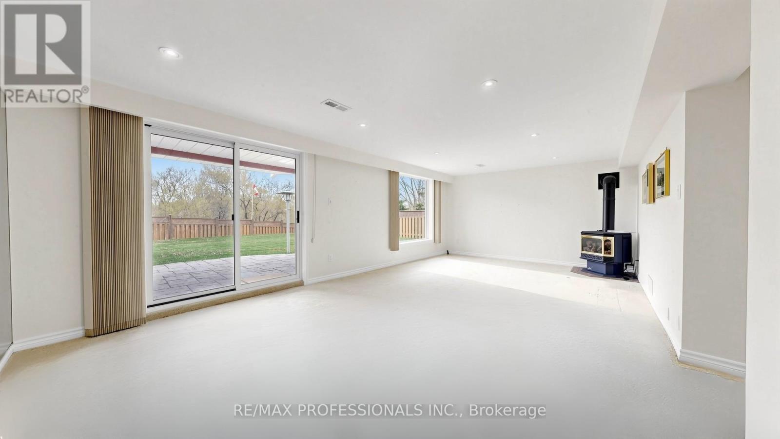 117 Mercury Road, Toronto, Ontario  M9W 3H7 - Photo 14 - W13083130