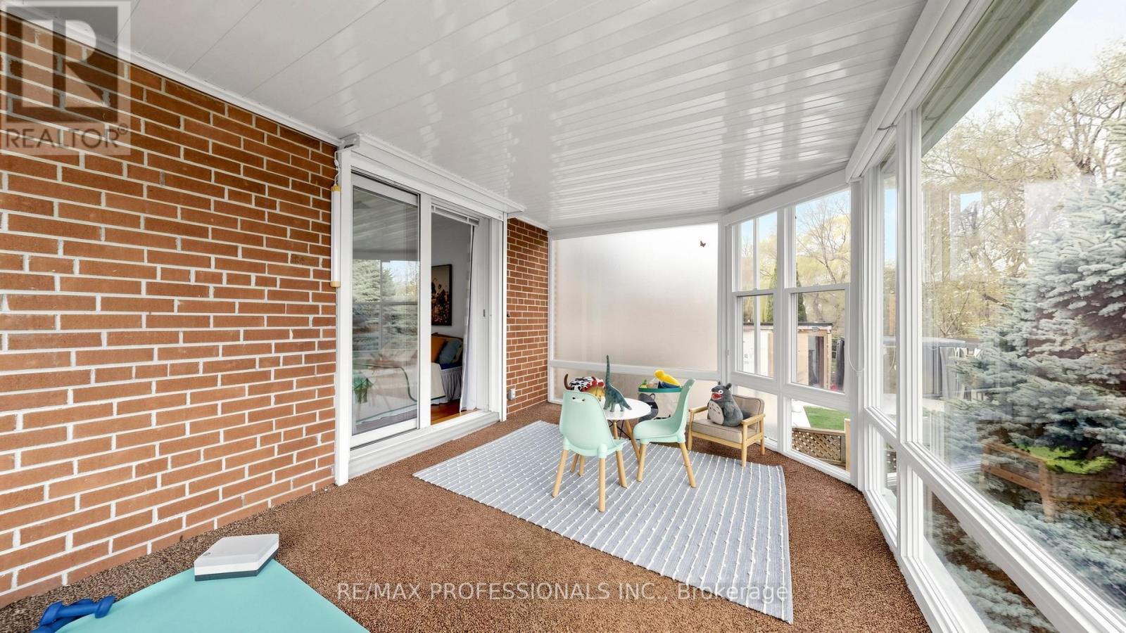 117 Mercury Road, Toronto, Ontario  M9W 3H7 - Photo 17 - W13083130
