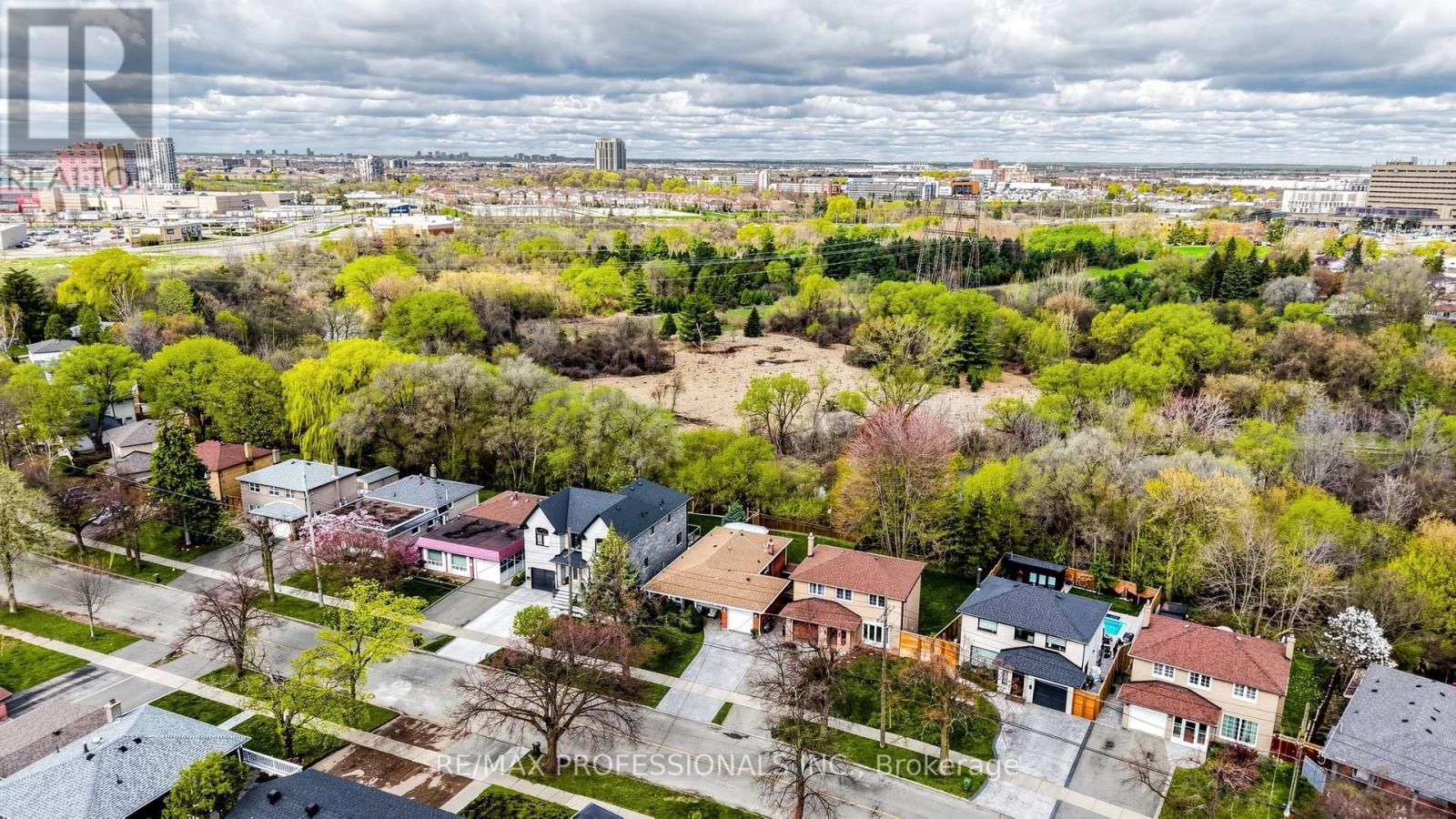 117 Mercury Road, Toronto, Ontario  M9W 3H7 - Photo 30 - W13083130