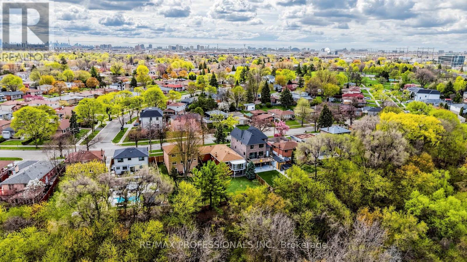 117 Mercury Road, Toronto, Ontario  M9W 3H7 - Photo 36 - W13083130