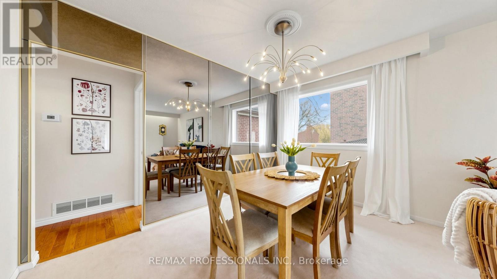 117 Mercury Road, Toronto, Ontario  M9W 3H7 - Photo 5 - W13083130