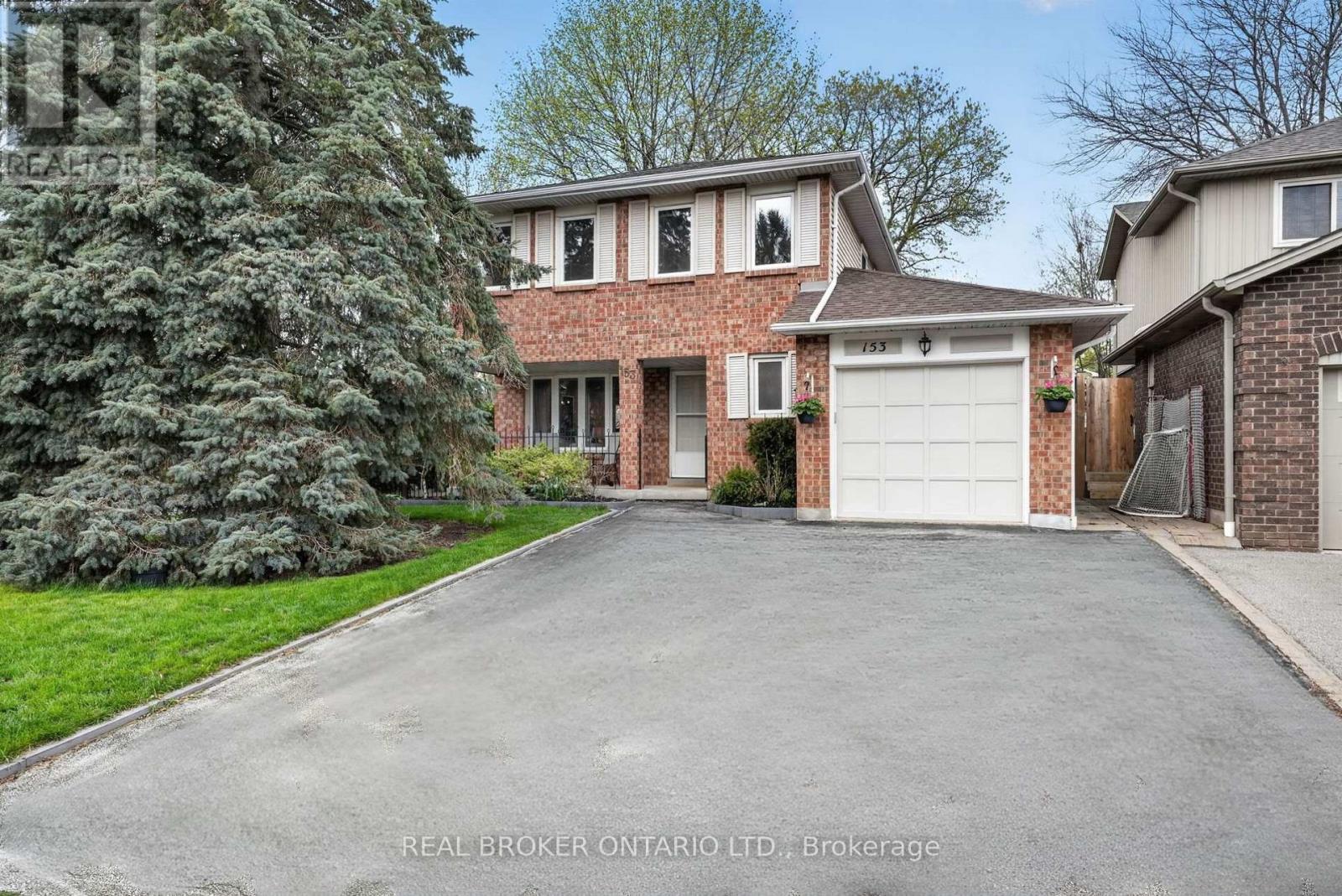 153 CHALMERS STREET, Oakville, Ontario