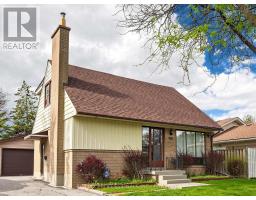 26 HENLEY CRESCENT, Toronto, Ontario