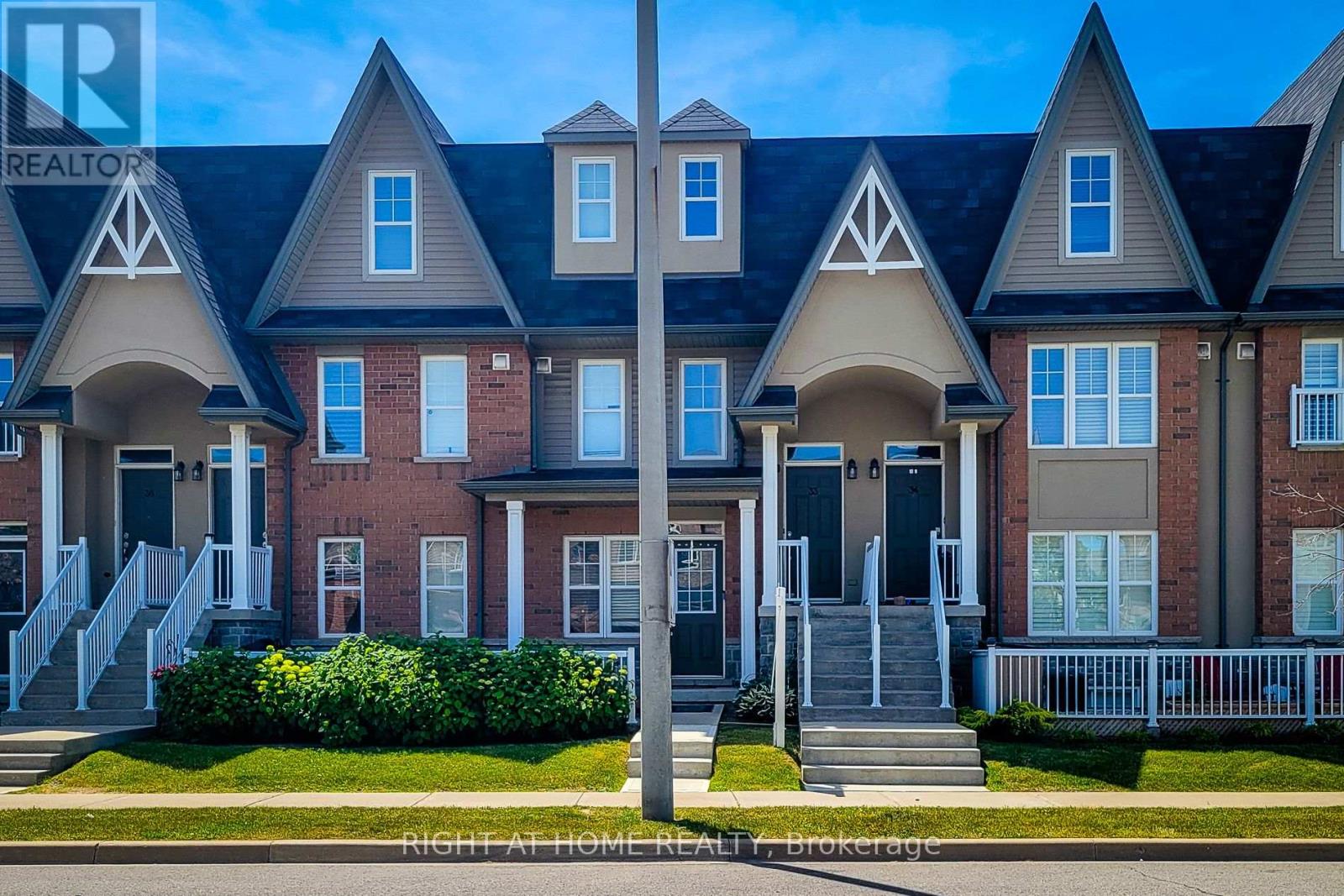 33 - 1380 Costigan Road, Milton, Ontario  L9T 8L2 - Photo 2 - W13083228