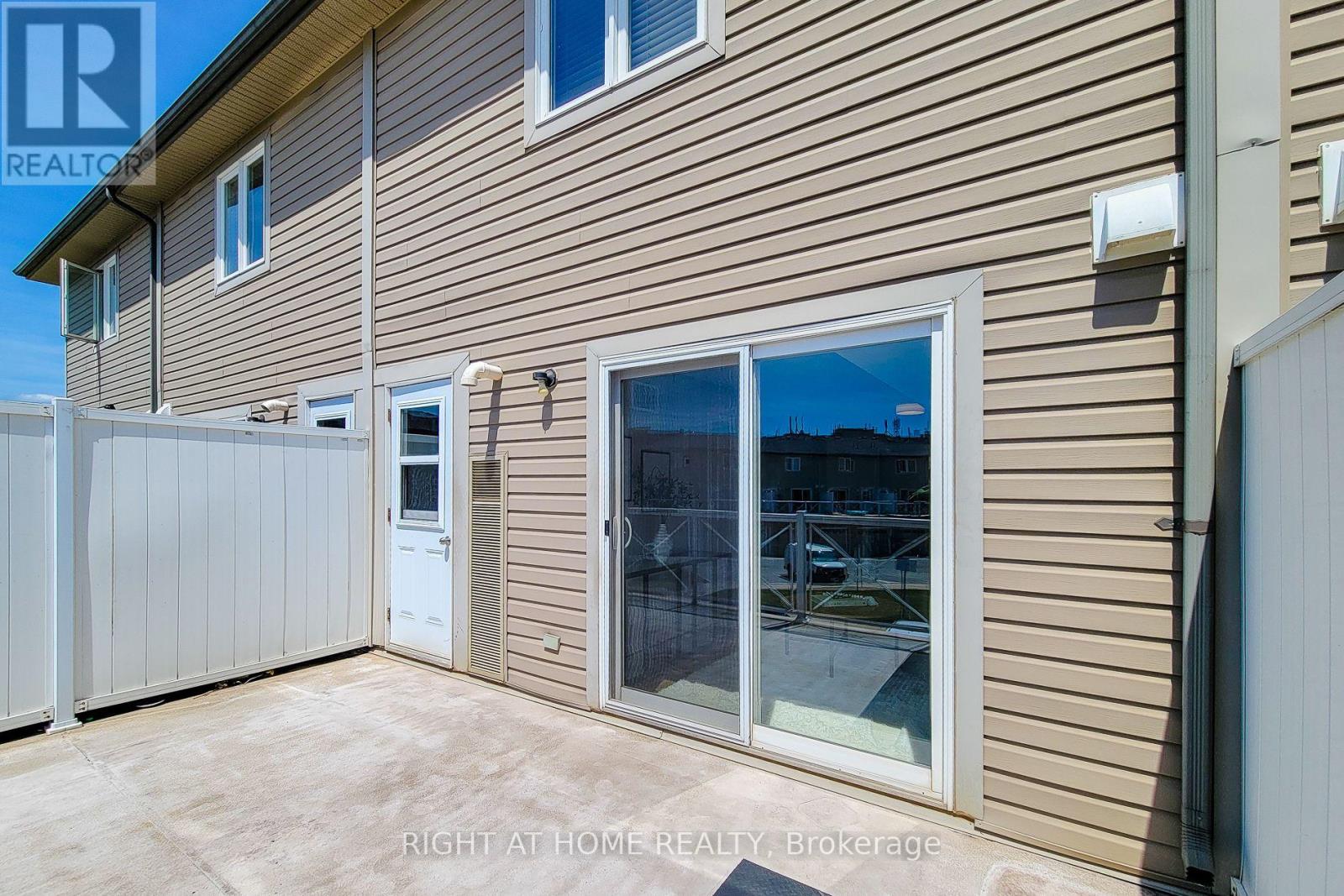 33 - 1380 Costigan Road, Milton, Ontario  L9T 8L2 - Photo 20 - W13083228
