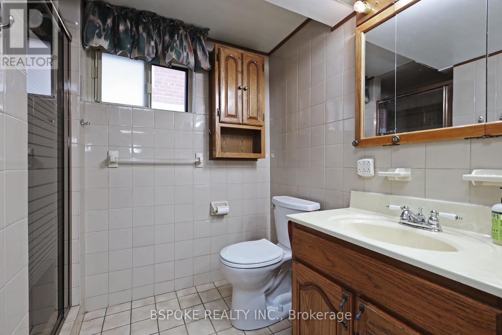 19 Nordin Avenue, Toronto, Ontario  M8Z 2A9 - Photo 24 - W13083256