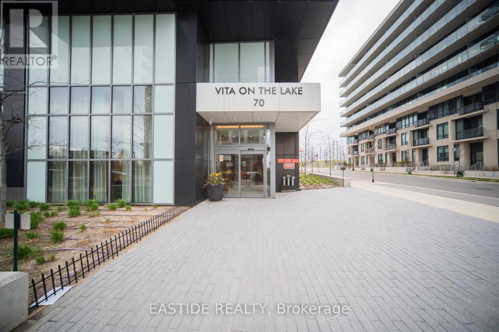 2107 - 70 Annie Craig Drive, Toronto, Ontario  M8V 0G2 - Photo 2 - W13083318