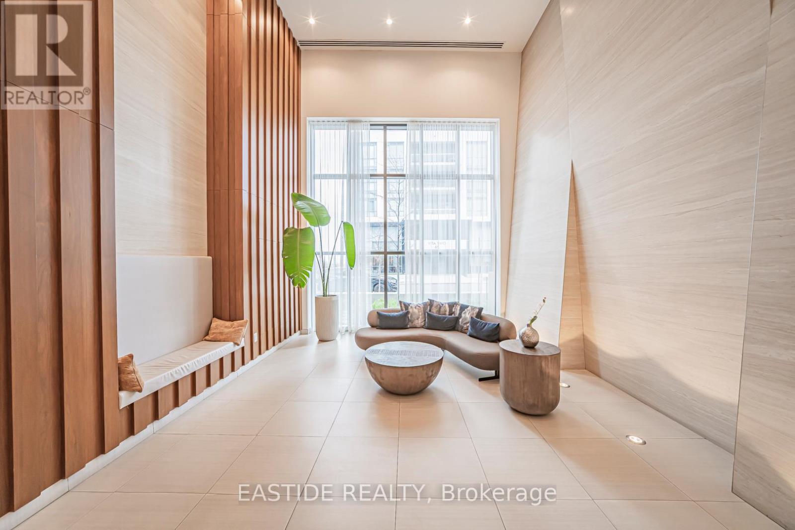 2107 - 70 Annie Craig Drive, Toronto, Ontario  M8V 0G2 - Photo 4 - W13083318