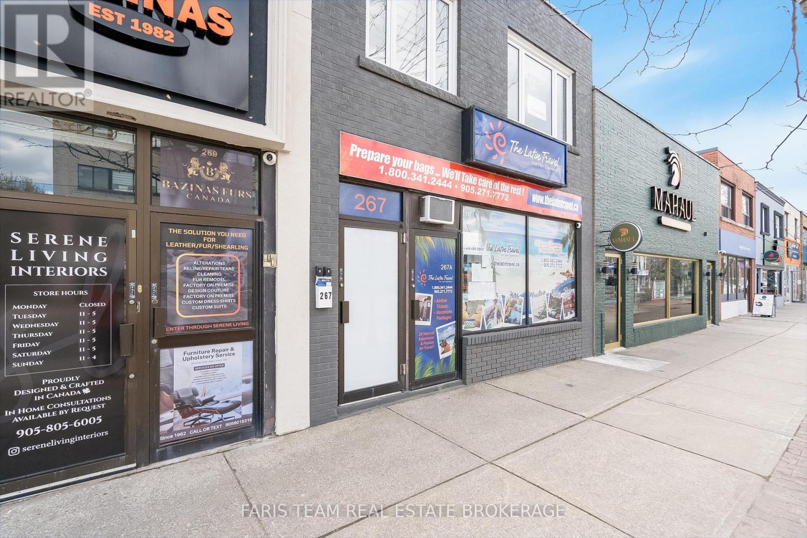 267 LAKESHORE ROAD E, Mississauga, Ontario