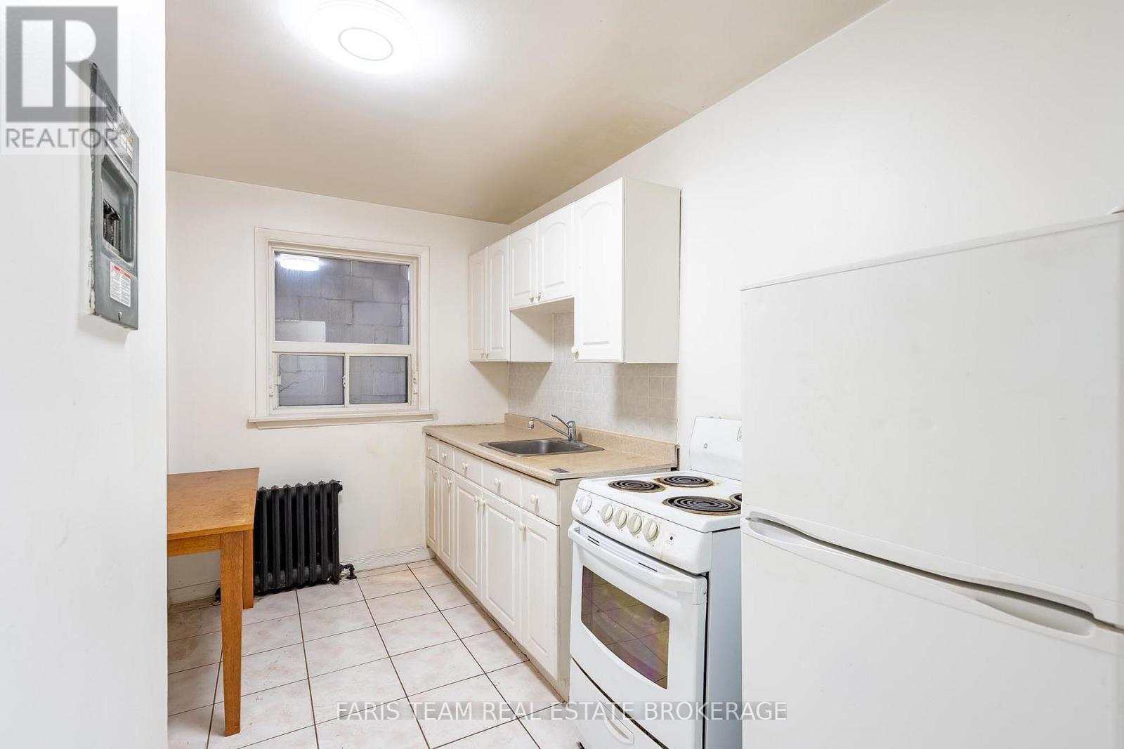 267 Lakeshore Road E, Mississauga, Ontario  L5G 1G8 - Photo 13 - W13083328