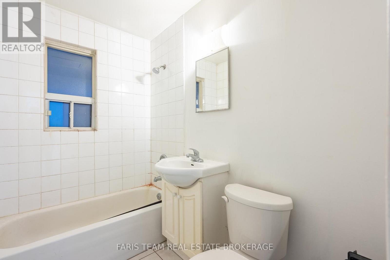 267 Lakeshore Road E, Mississauga, Ontario  L5G 1G8 - Photo 20 - W13083328