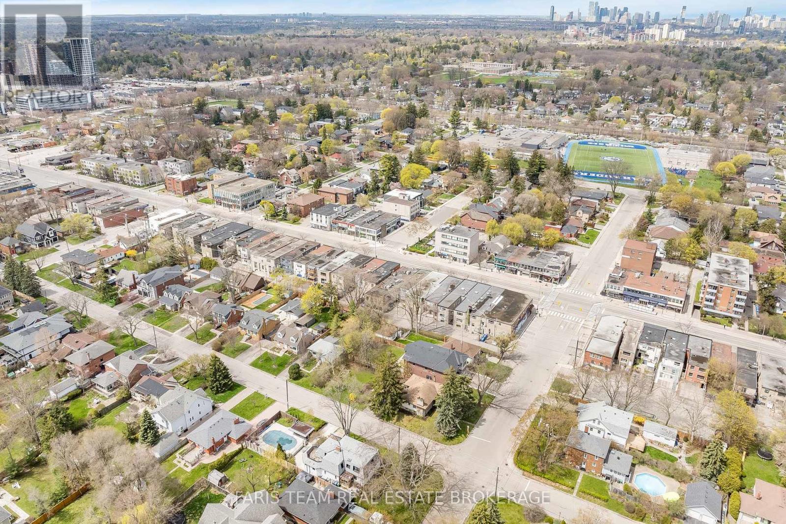 267 Lakeshore Road E, Mississauga, Ontario  L5G 1G8 - Photo 46 - W13083328