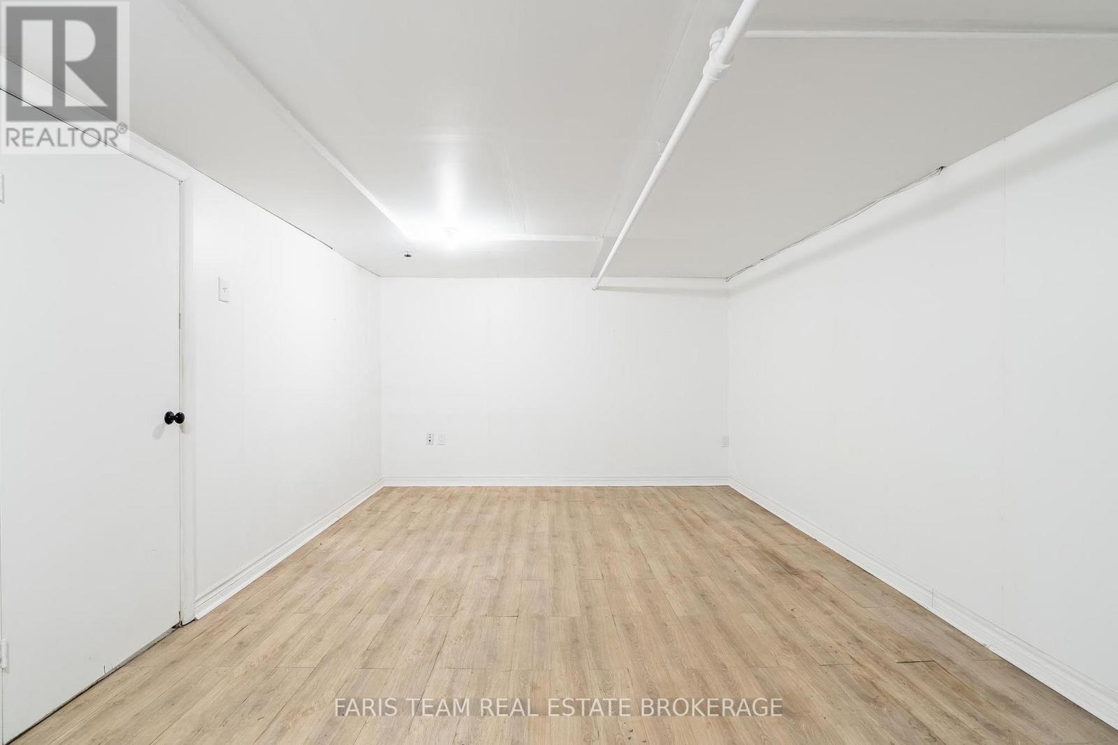 267 Lakeshore Road E, Mississauga, Ontario  L5G 1G8 - Photo 8 - W13083328