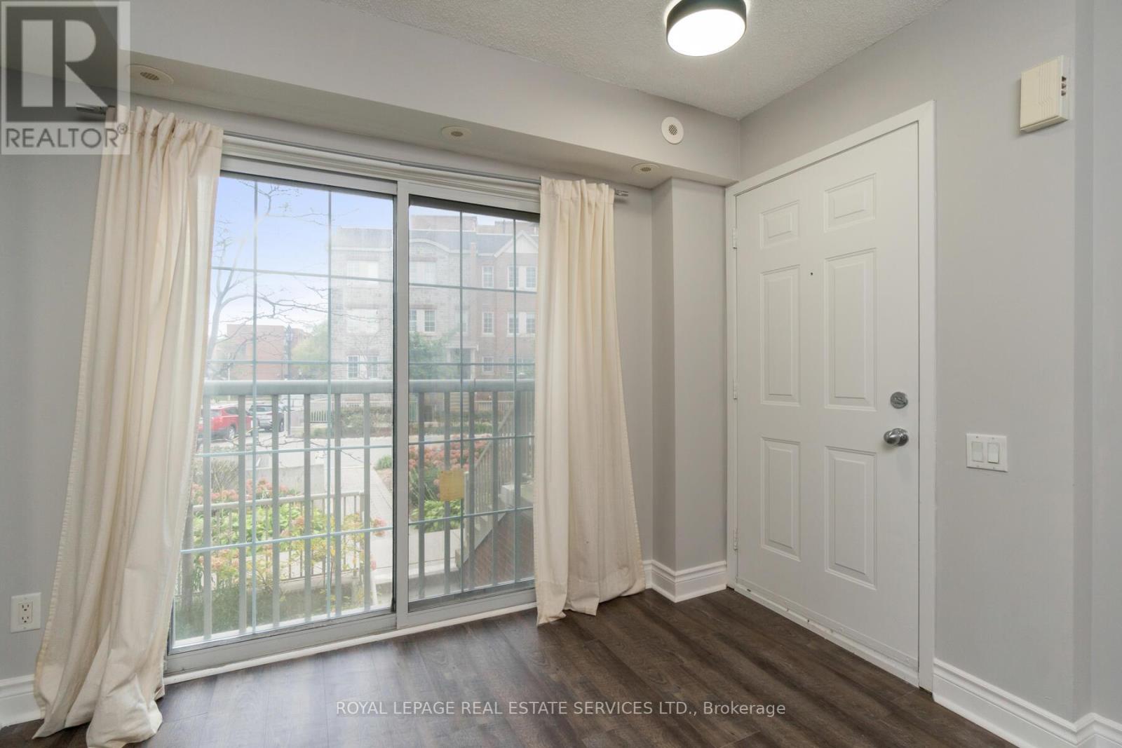 79 - 9 Windermere Avenue, Toronto, Ontario  M6S 5A4 - Photo 5 - W13083340