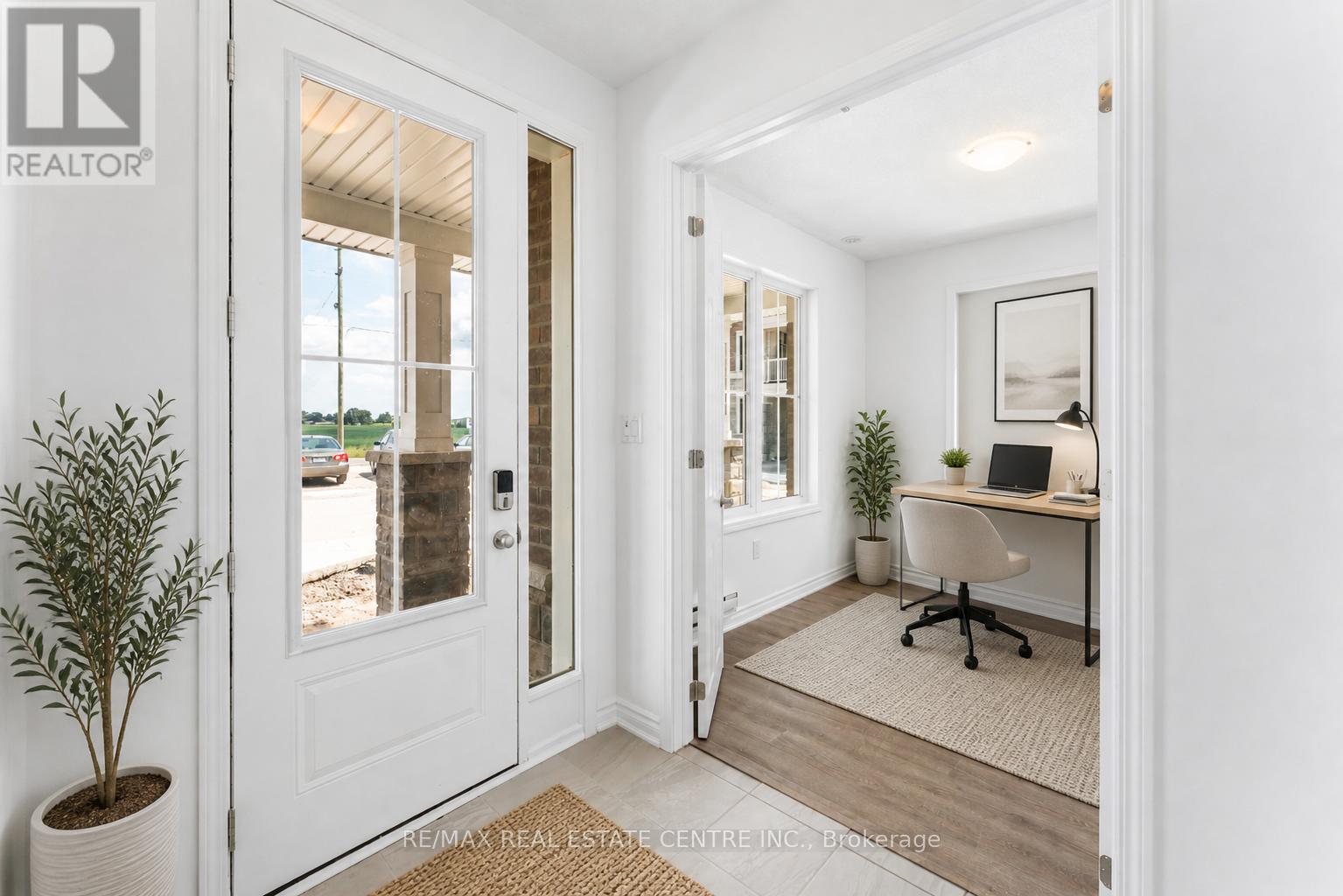 67 - 1317 Leriche Way N, Milton, Ontario  L9H 0H5 - Photo 2 - W13083354